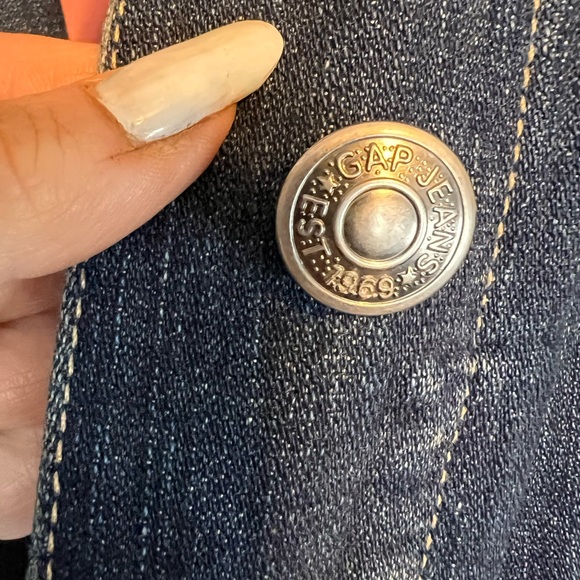 GAP denim jacket with faux fur collar size L trucker jacket - Picture 7 of 8